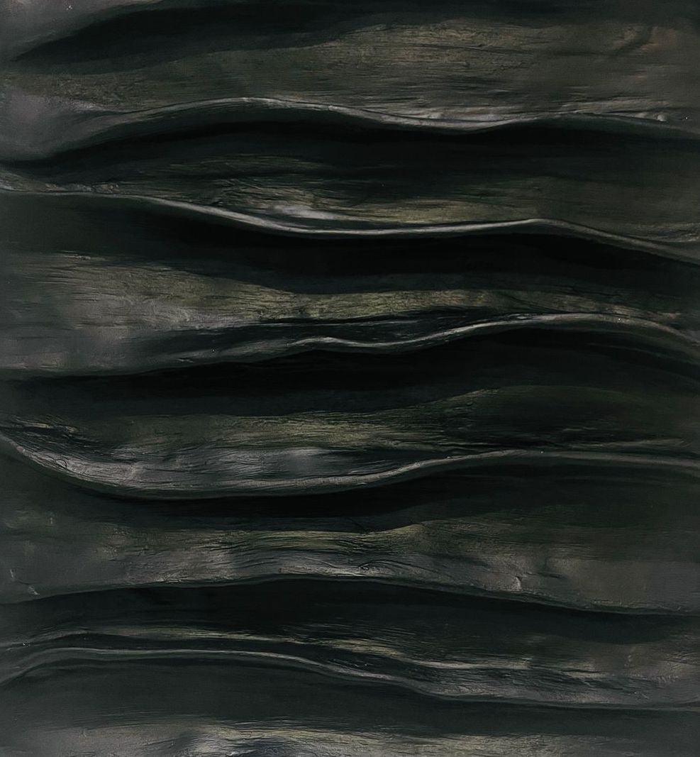 Midnight Waves - Qibo Galleria LLP