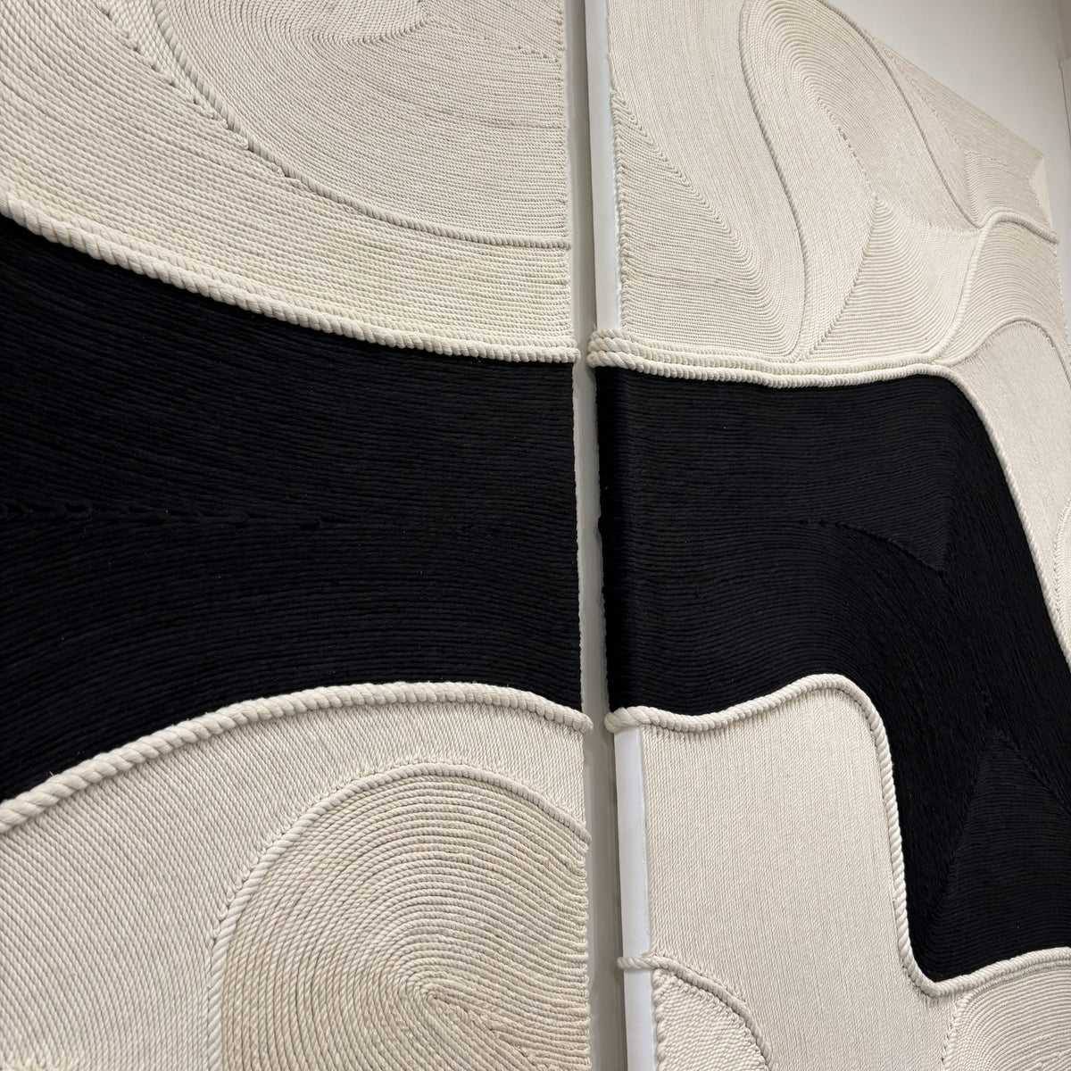 Threaded Currents | Acrylic Wool Art for Modern Interiors | QIBO